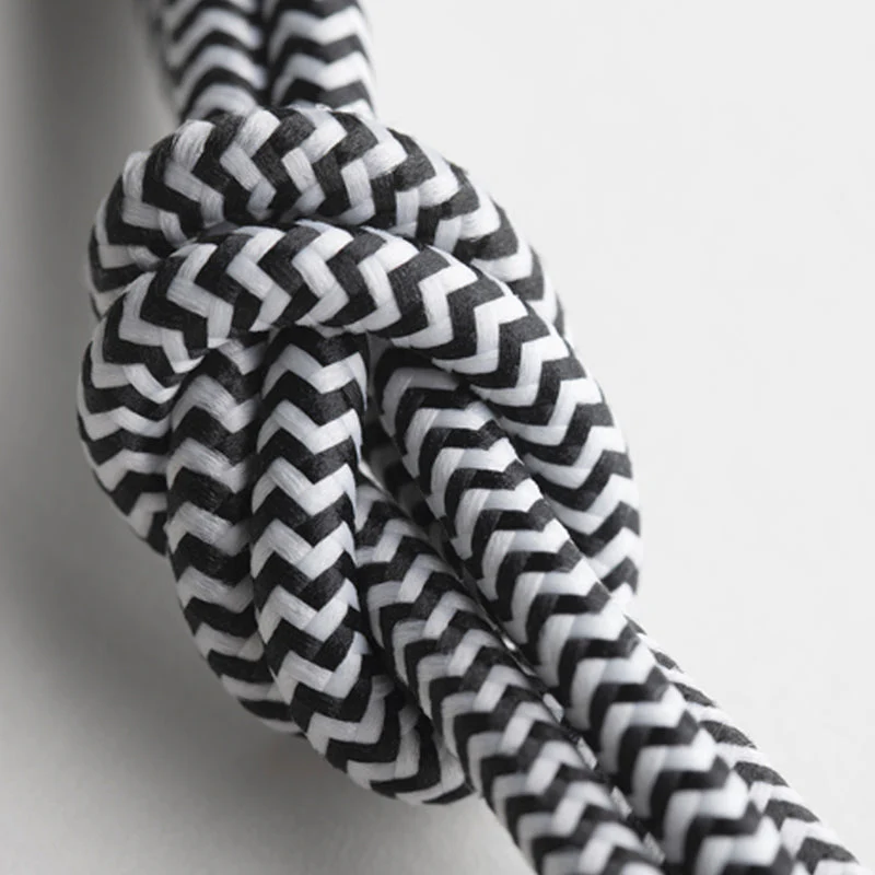 Belt Cable XL (USB-C to Lightning) - Image 13