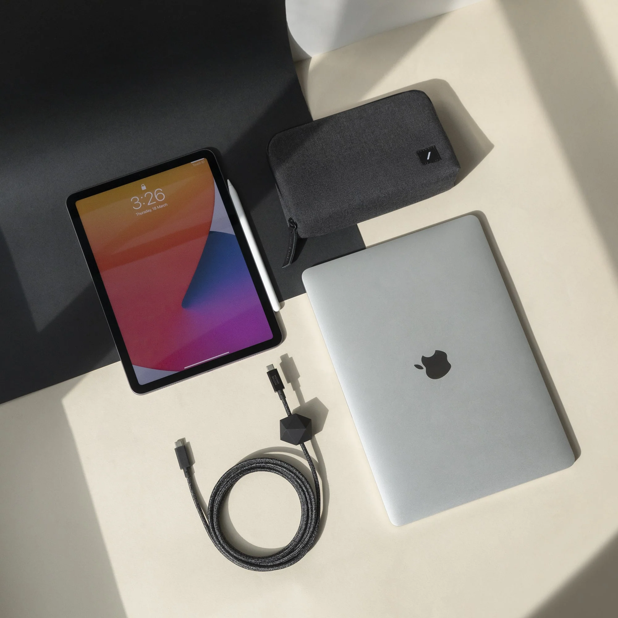Desk Cable (USB-C to USB-C) - Image 9