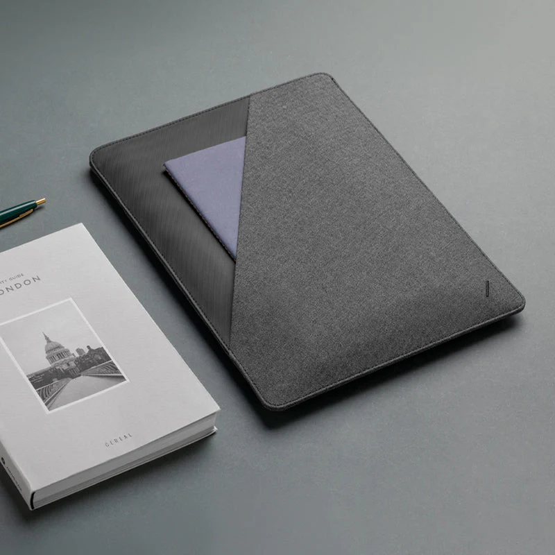 Stow Slim for iPad Air (M2, 4th, 5th Gen) - Image 4