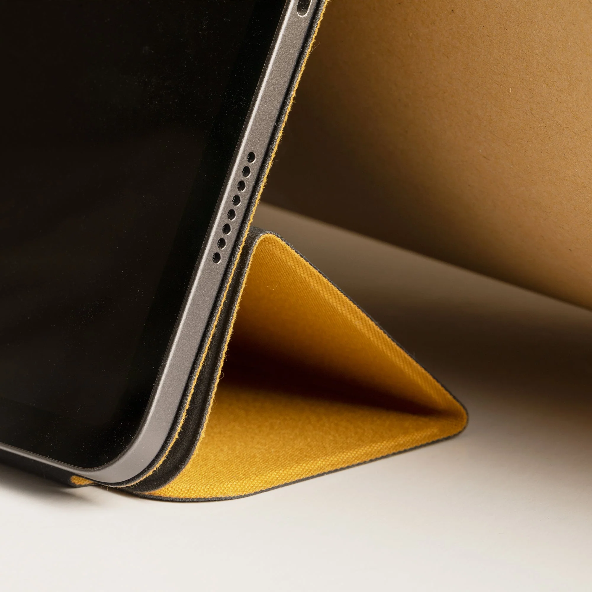 W.F.A Folio for iPad Air (M2, 5th, 4th Gen) - Image 12